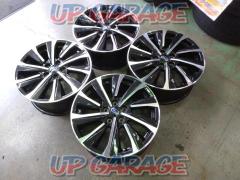 SUBARU
VN5 / Levorg
STIsports genuine aluminum wheels