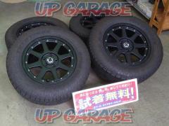 MLJ
XTREME-J
+
TOYO
OPEN
COUNTRY
A/T50 series RAV4 with impressive 245-width tires