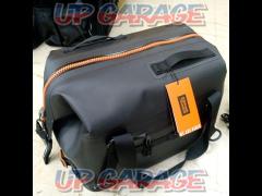 DOPPEL
GANGER (Doppelgerger)
TPU Waterproof
Duffle bag/DBT589-BK Capacity 35L