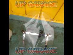14
Unknown Manufacturer
Fork clamps screen