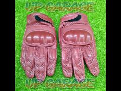 Size MKADOYA Leather Gloves
Red