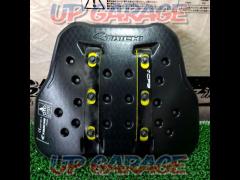 RSTaichi
TRV063
Chest protector (button type)