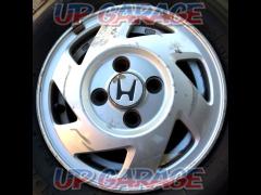 Honda genuine
Vamos
Original wheel