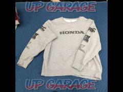 GU/HONDA Sweatshirt
Size XL