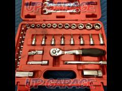Unknown Manufacturer
CROMEVANADIUM
Inch tool set