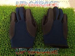 Unknown Manufacturer
Blue / Black
Riding Gloves
Size: M