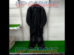 Unknown manufacturer racing suit
No size notation