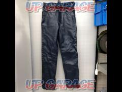 VANSON
Leather pants
Size: 32 inches
