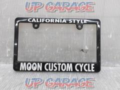moon
eyes
License plate cover