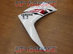 Yamaha
YZF-R25 genuine side cowl
Right