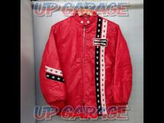 champion
plug
Nylon jacket
Size: M