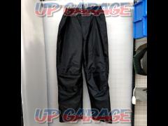 J-CREW
Warm waterproof over-pants
Size: 3L