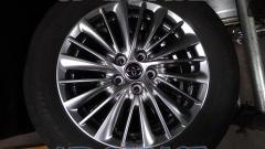 Toyota genuine
30 Alphard / Vellfire
Executive Lounge Genuine Wheel