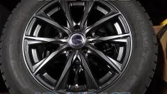 AUTOBACS
SEVEN
DIOS
10-spoke wheel
+
GOODYEAR
ICENAVI 7