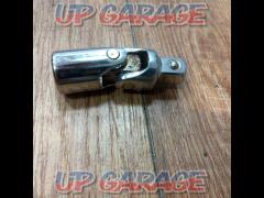 Unknown Manufacturer
8/3
Universal joint