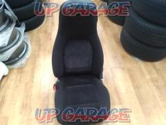 Eunos
Roadster
B2 Limited genuine seat (passenger side/LH)