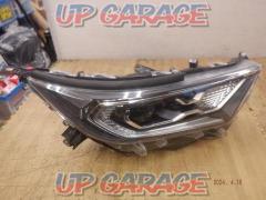 Only the left side Toyota genuine
Headlight