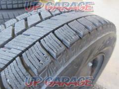 ※ 1 tires only
BRIDGESTONE
BLIZZAK
VRX3
(X04383)