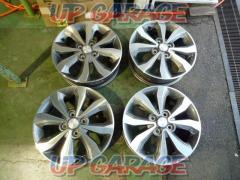 Nissan genuine
B21 Dayz Roox genuine aluminum wheels