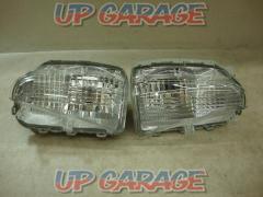 Toyota genuine 30 series Prius
Late genuine winker lens
Right and left