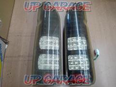 Unknown Manufacturer
Full LED tail lens
■For 200 series Hiace