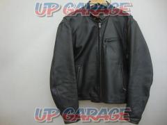 Rookie
Leathers
Leather jacket
3L size