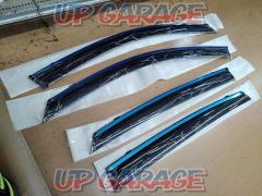No Brand
Side door visor with plated garnish
■ZE4
For Insight