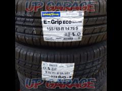 [2 pcs set only tire] GOODYEAR (Goodyear)
Efficient
Grip
EG01
155 / 65R14
2 piece set
