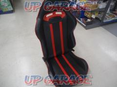 UP
GARAGE
UG-01 RR
Official sports seat
Reclining model
X04313