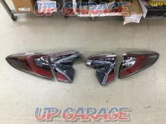 Toyota
C-HR
Previous term genuine
Full LED tail lens
Right and left