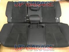 Toyota genuine
Rear seat
[Vitz
131
G's
