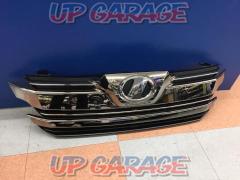Toyota Genuine Front Grill Vellfire
Early 30 series