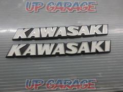 Unknown Manufacturer
KAWASAKI
Old logo
emblem
Two