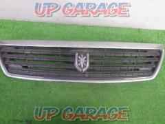 Toyota genuine
Front grille