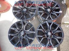 Toyota Genuine
Hilux GR Sports genuine wheels