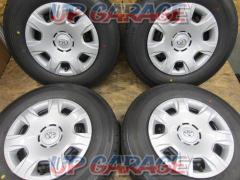 Toyota original (TOYOTA)
Genuine steel wheels for the 200 series Hiace 7 model
+
BRIDGESTONE (Bridgestone)
ECOPIA
RD613
