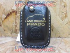 Inokura
Leather
Smart key case
TOYOTA
TYPE-C2
150 series Land Cruiser Prado