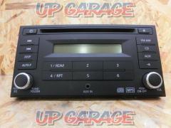 Nissan genuine
HS-C5482
(200mm
Wide)
FM, AM, CD, AUX compatible