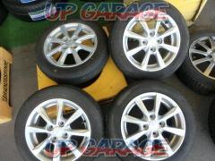 Daihatsu genuine
Move genuine wheels + Dunlopenave
EC300 +
