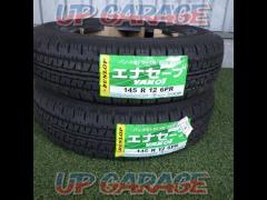 Tires only 2 pieces DUNLOPENASAVE
VAN01