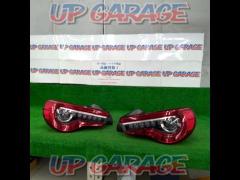 Toyota genuine
(TOYOTA)
86 / ZN 6 late stage
LED tail lens