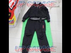 Riders size top XL/bottom LKOMINE08-106
Electric inner jacket