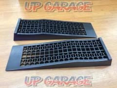 Unknown Manufacturer
Car slope
Left and right two set