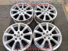 Honda
CL9
Accord
Types genuine wheels