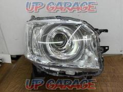 Honda genuine headlight on the right side only
