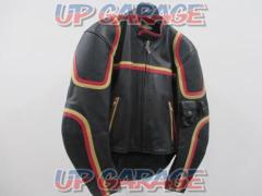 HarleyDavidson (Harley Davidson)
Leather jacket
L size