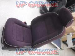 Passenger seat
LH side Daihatsu genuine reclining seat