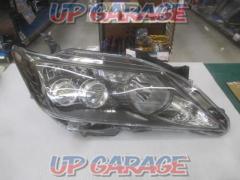 Toyota genuine
Camry Hybrid/AVV50 early model genuine LED headlights
RH / driver's side only
