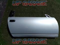 Nissan Genuine Fairlady Z
Z32
2by2
Right door (driver's seat)