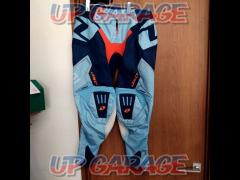 Ono
industriesGAMMA
Off-road pants
Size: 32
(X04065)